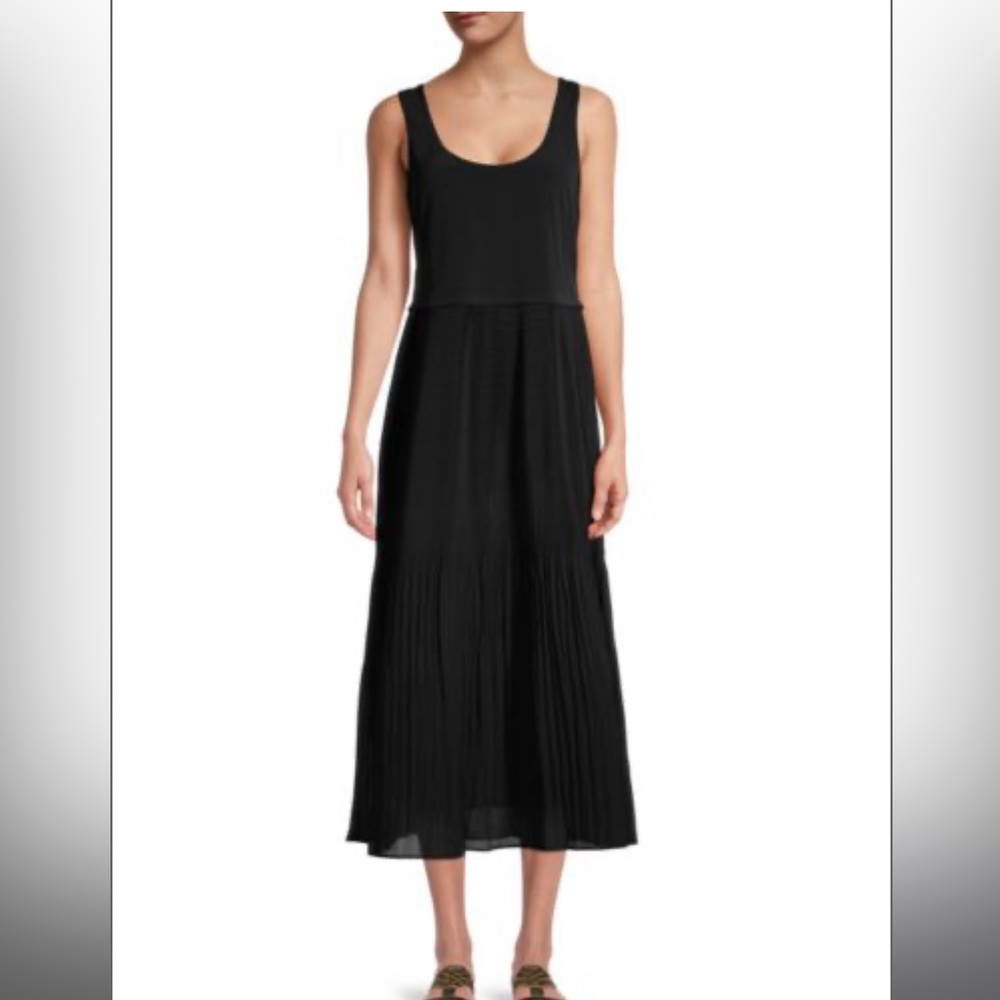 NWT! Black Calvin Klein Pleated Maxi Dress Size Small
